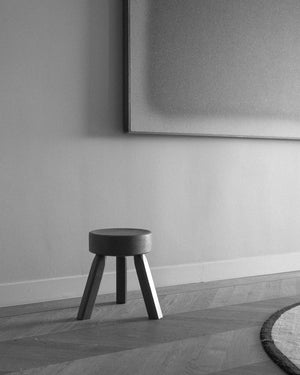 The AML Stool: An Example of Craftsmanship