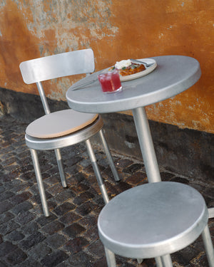 Outdoor Objects: Seasonal Ease