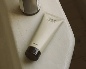 FRAMA Body Scrub Tube | Apothecary | 200 mL